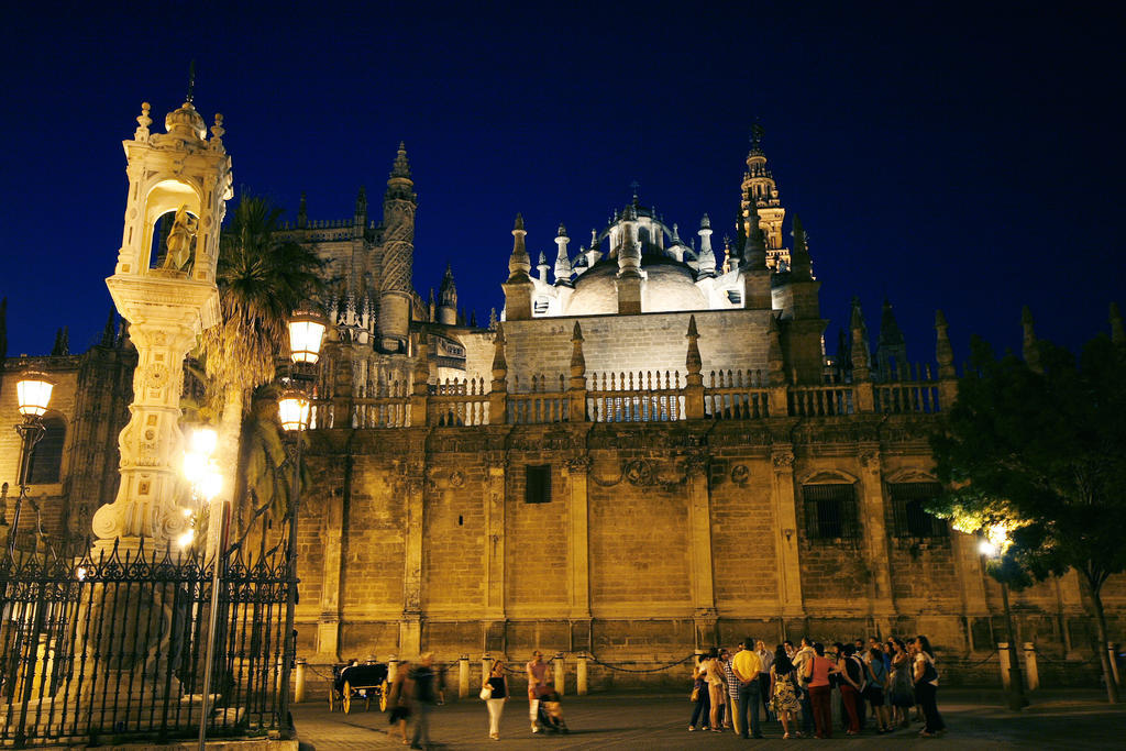 Hostal Van Gogh Sevilla Exterior foto