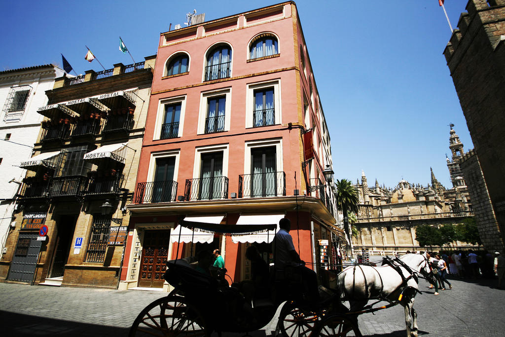 Hostal Van Gogh Sevilla Exterior foto
